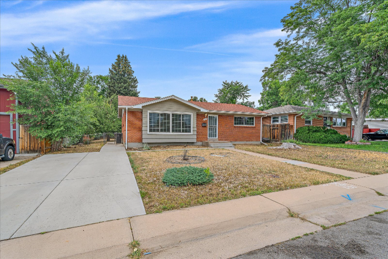 Denver House: 1637 S Quitman St