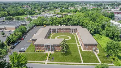 Bensalem Apartment: 3110 knights road