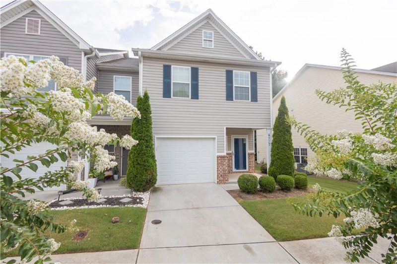 Flowery Branch Townhome: 4727 Beacon Ridge Lane