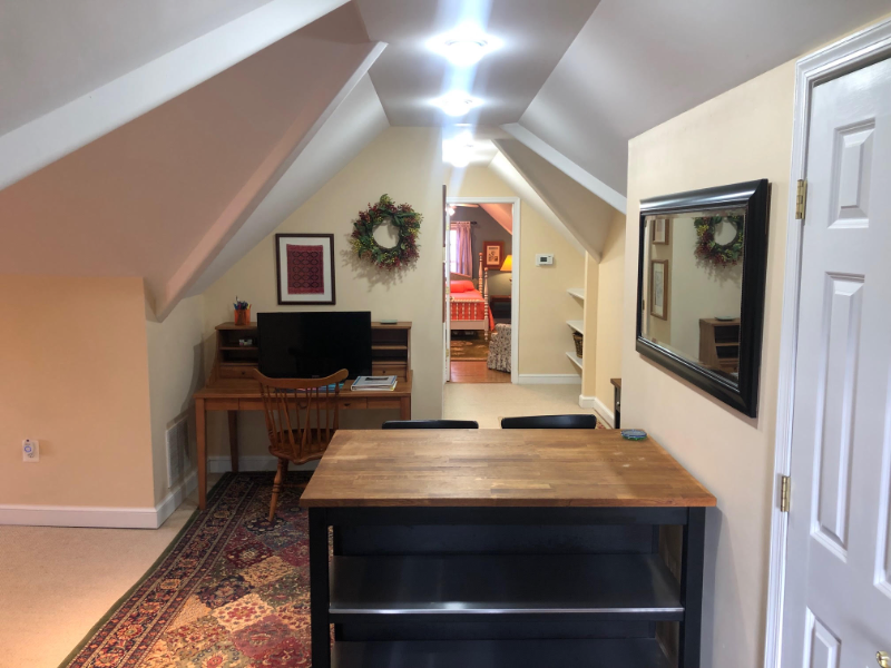 Bethesda House: 5804 Searl Terrace