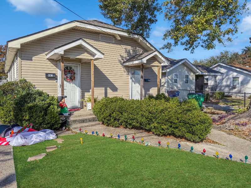 Westwego House: 661 Victory Drive