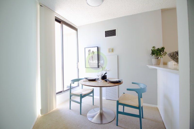 Chicago Condo: 724 N Dearborn