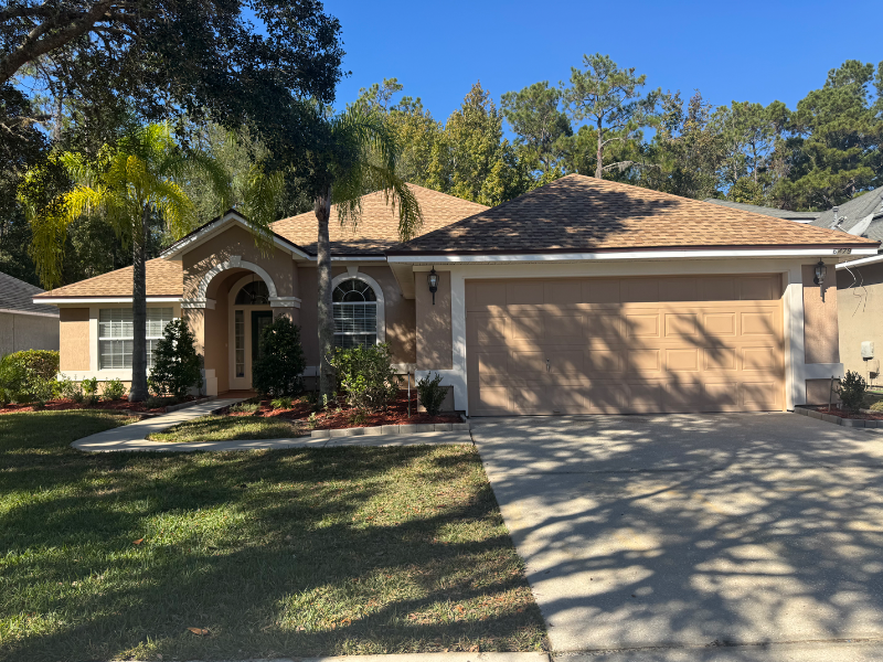 Jacksonville House: 6479 Silver Glen Dr