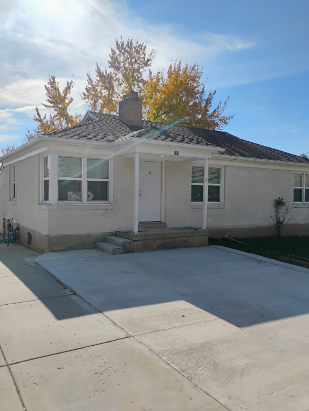 Kaysville Townhome: 380 E 100 N