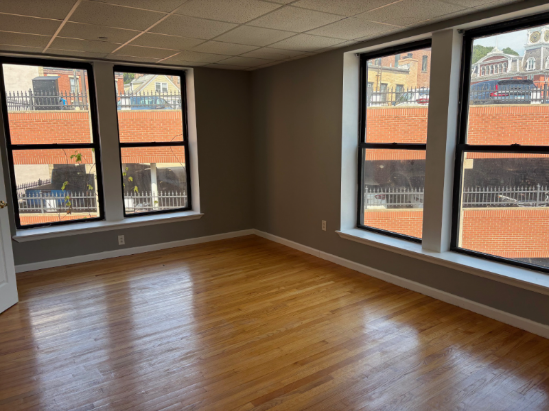 Norwich Apartment: 16 Franklin St