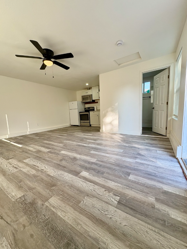 San Diego House: 4346 keeler ave