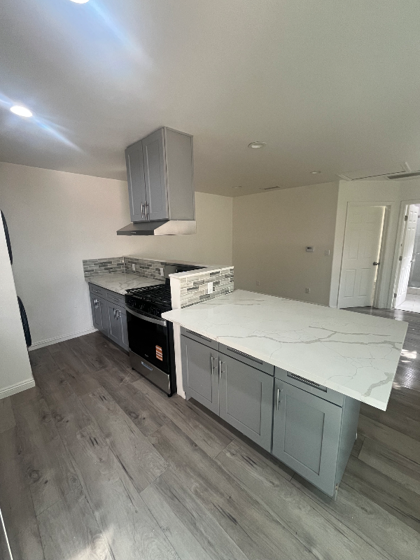 Bell Gardens Apartment: 6538 Cassandra