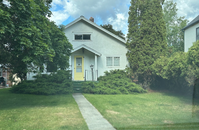 Hamilton House: 807 S 2nd