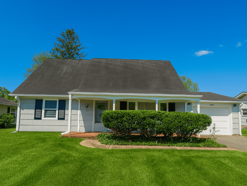 Bowie House: 2820 Belair Dr