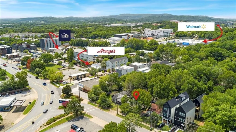 fayetteville House: 315 south school ave