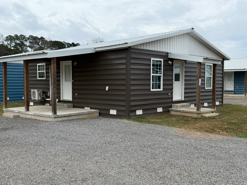 Atmore House: 80 Redwood Lane