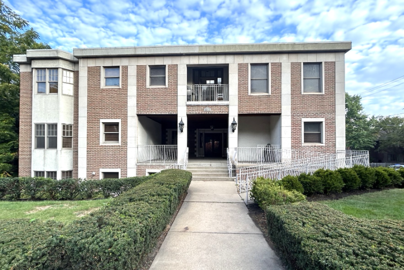 Pittsburgh Apartment: 6111 5th Avenue