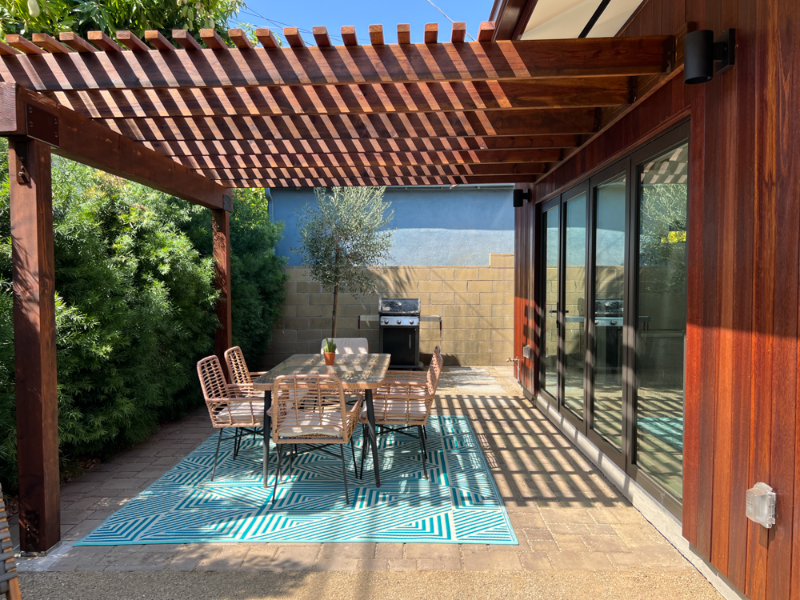 Atwater Village House: 3836 1/2 Seneca Avenue