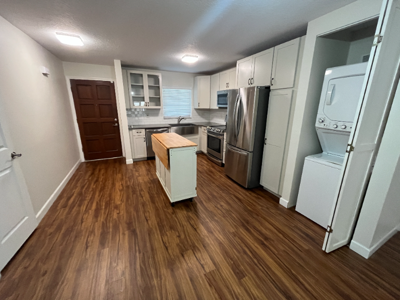 Maitland Condo: 210 Magnolia Rd