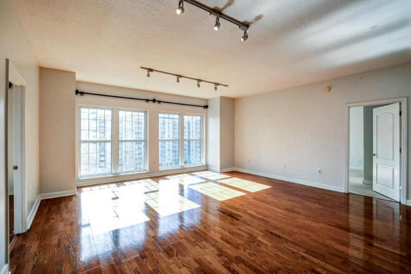Atlanta Condo: 195 14th Street NE