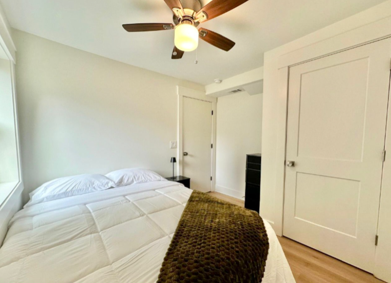 Savannah House: 1313 Live Oak Street