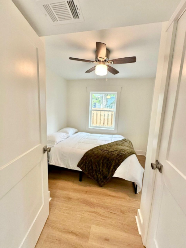 Savannah House: 1313 Live Oak Street