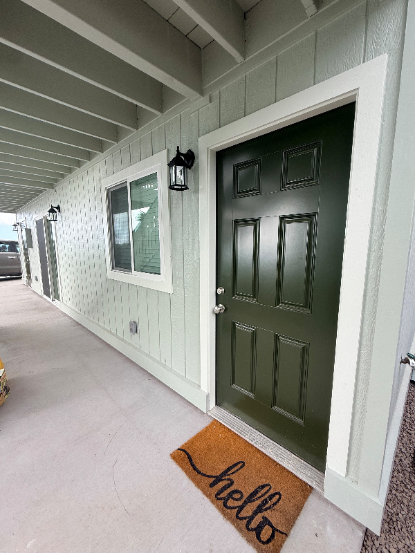 Kailua Kona Multiplex: 73-4177 Holu St