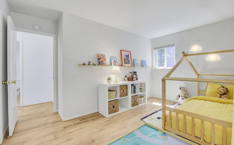 Mill Valley House: 317 Seymour Ln