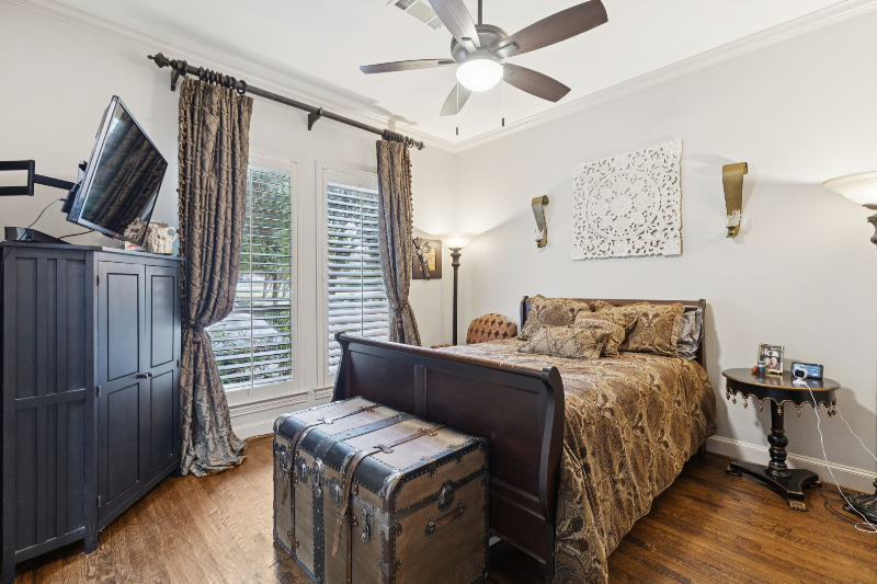 Allen House: 1970 Mary Lee Lane