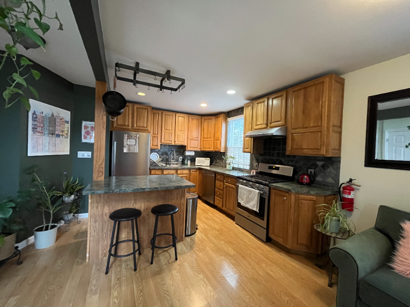 Rocky Hill House: 141 Washington St.