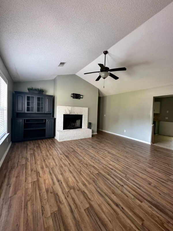 Beaufort House: 13 Grandiflora Ln