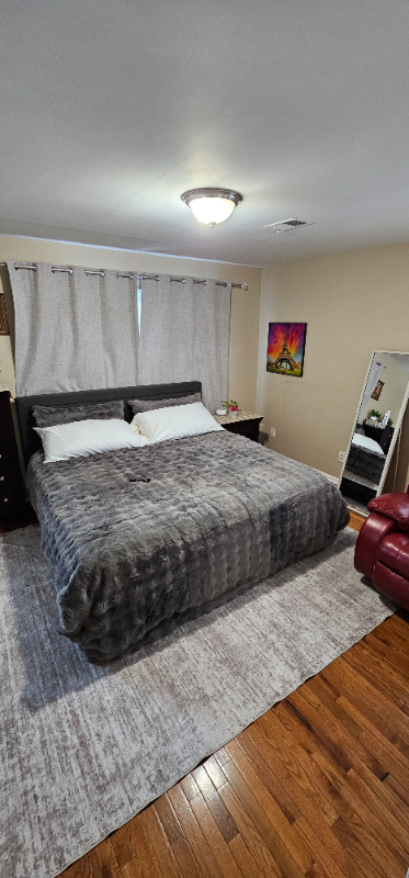 ELIZABETH Other: 312 BOND ST