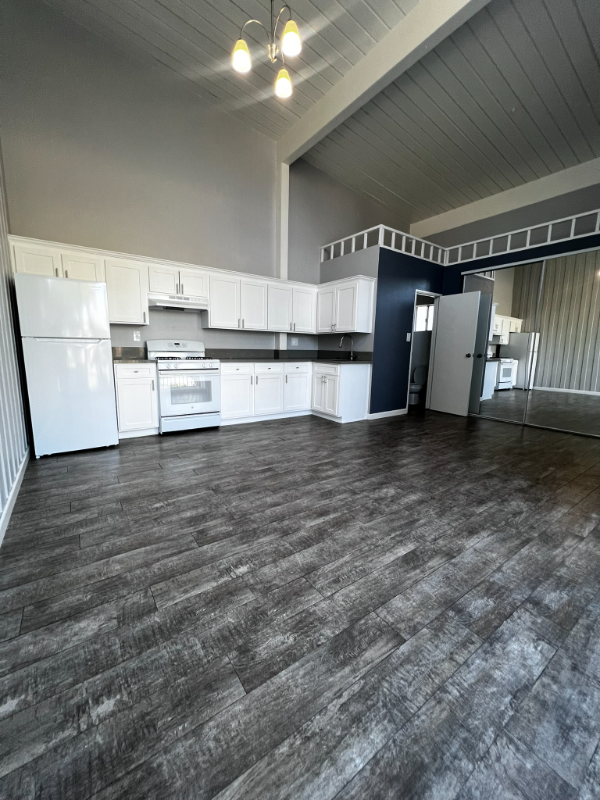 Torrance House: 4024 Emerald St