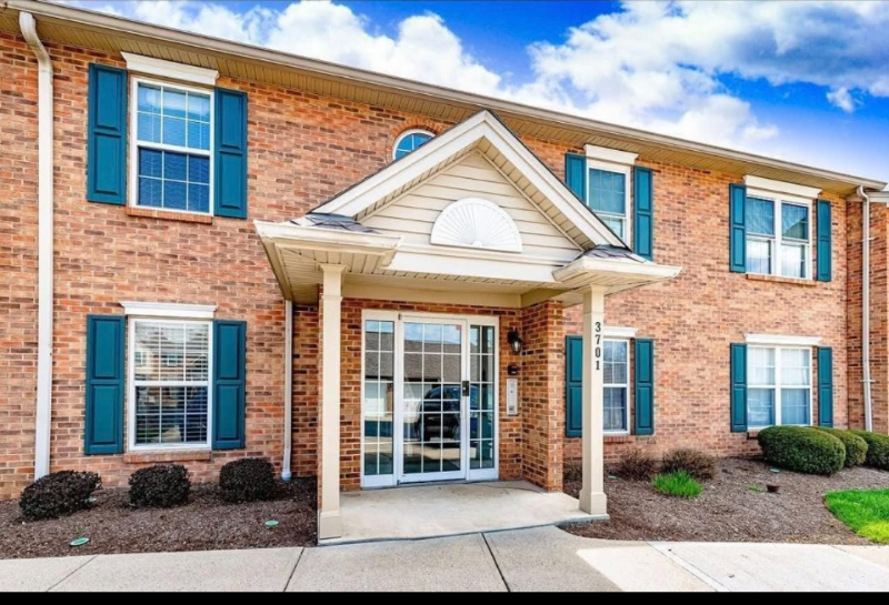 Cincinnati Condo: 3701 West Galbraith Rd