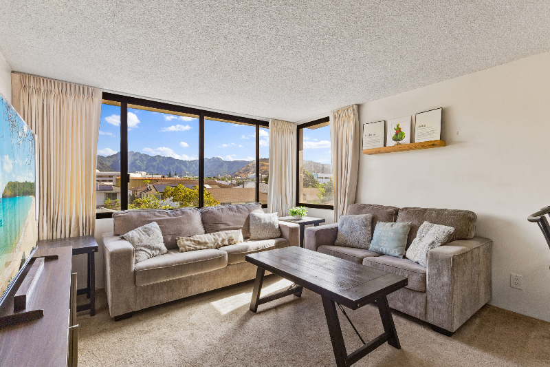 Honolulu Condo: 909 Coolidge St