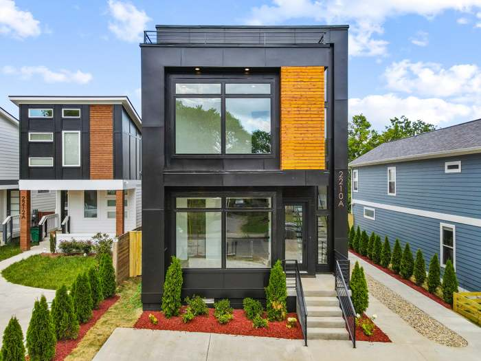 Nashville House: 2210A 14th Ave N