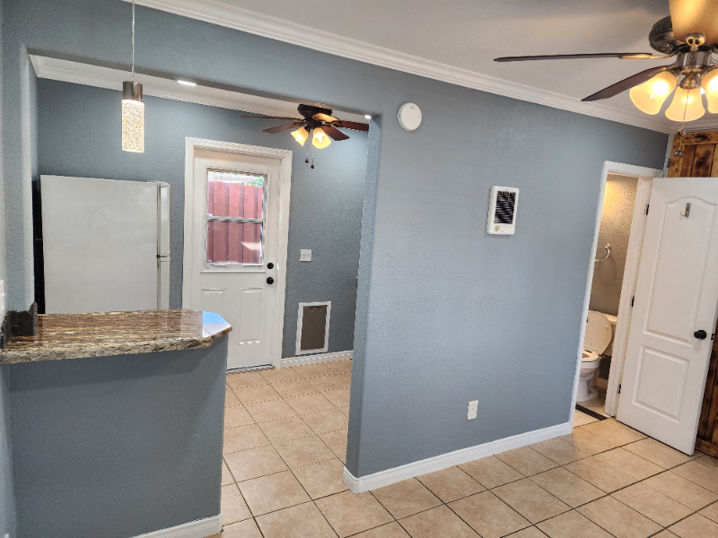 Escondido Apartment: 717 South Pine Street