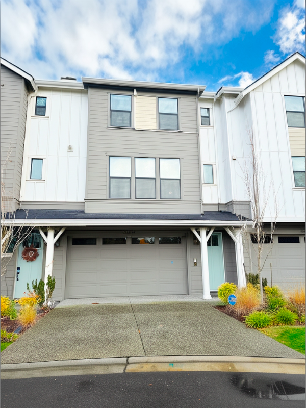 Mill Creek Townhome: 13429 35th Drive Southeast