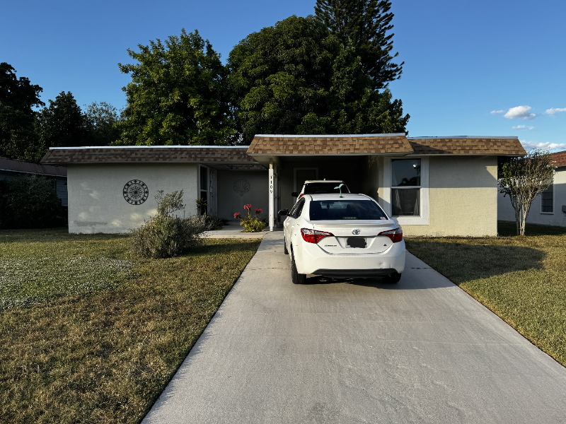 tamarac House: 7109 NW 66TH ST