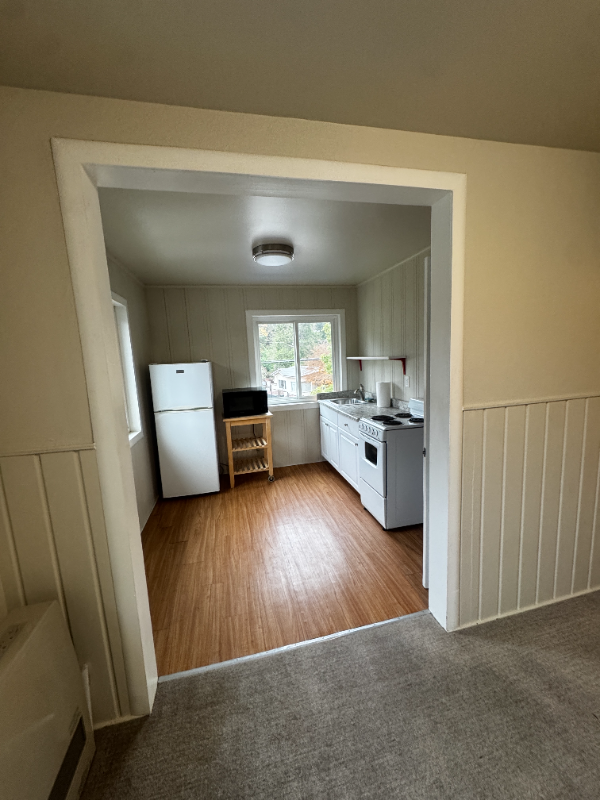 Fairfax Apartment: 88 Cascade Drive