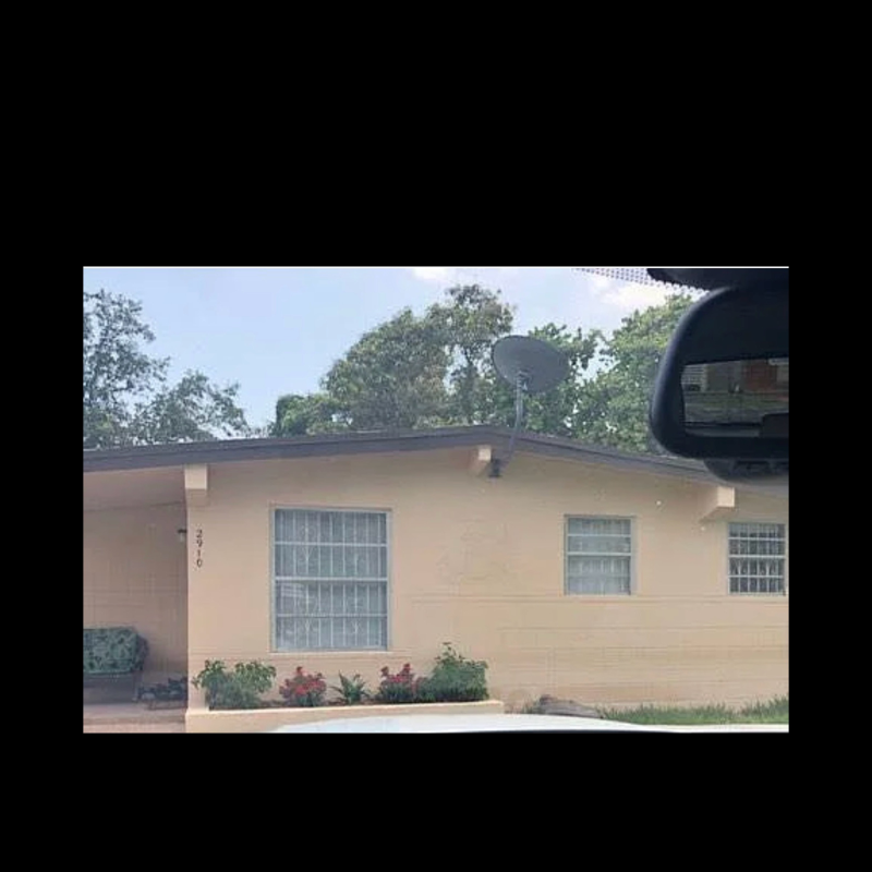 Miami House: 2910 nw 47th street