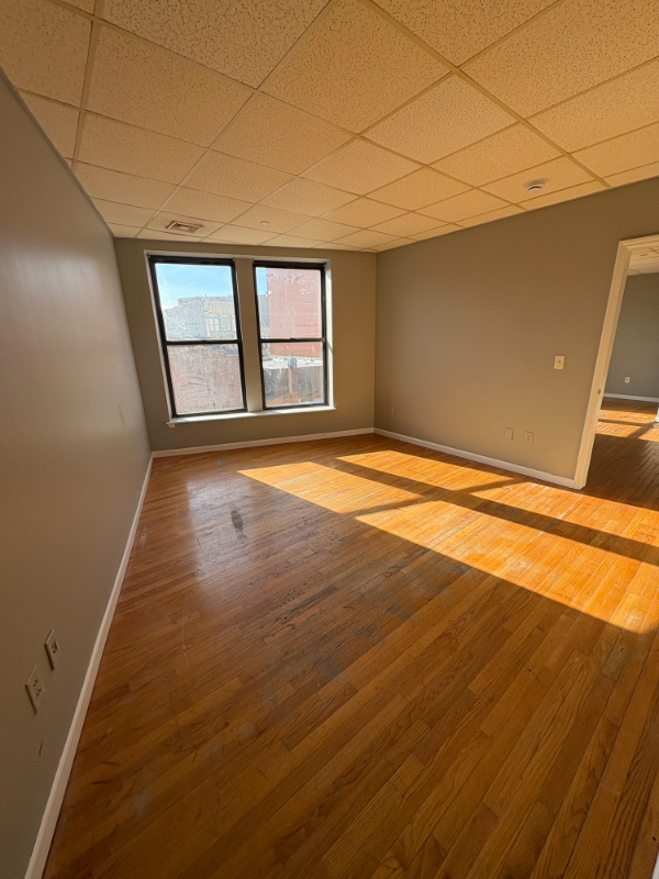 Norwich Apartment: 16 Franklin St