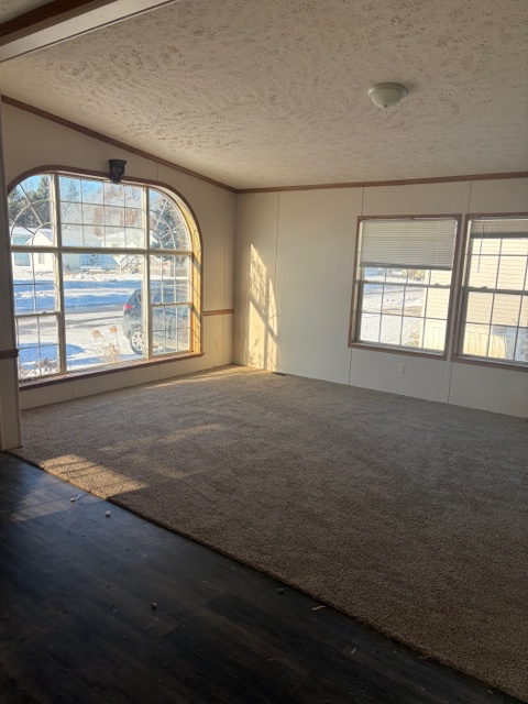 Lapeer House: 83 Hunters Rill