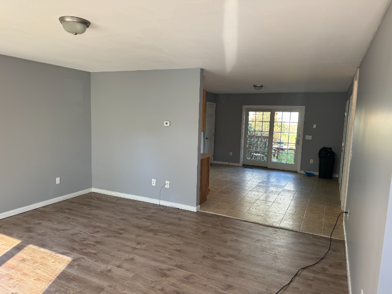 Bristol Townhome: 183 Prospect Street