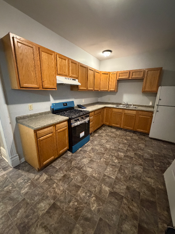 Kenosha Multiplex: 1310 60th St