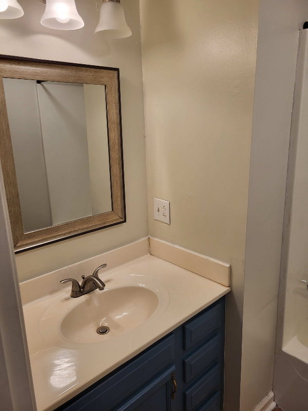 Tupelo Townhome: 680 George Ave