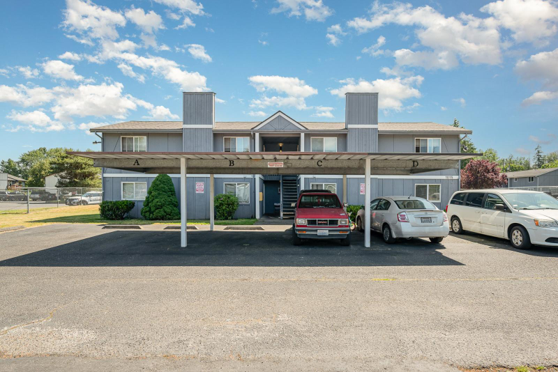 Tacoma Multiplex: 1013 76th St Ct E