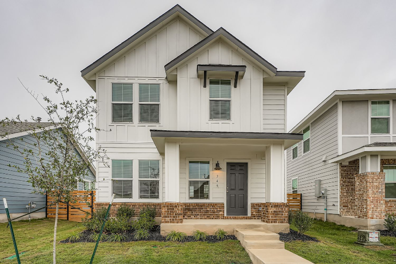 Kyle House: 349 Keefer