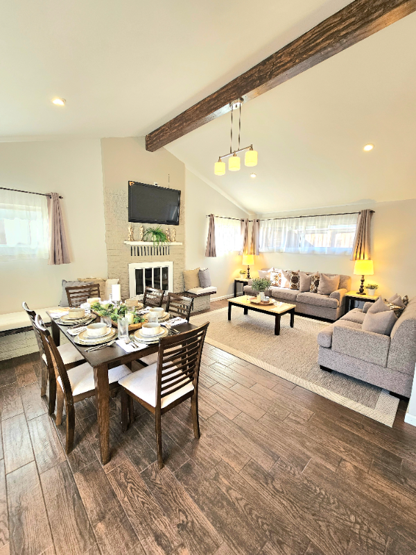 San Diego House: 3822 ARAGON DRIVE