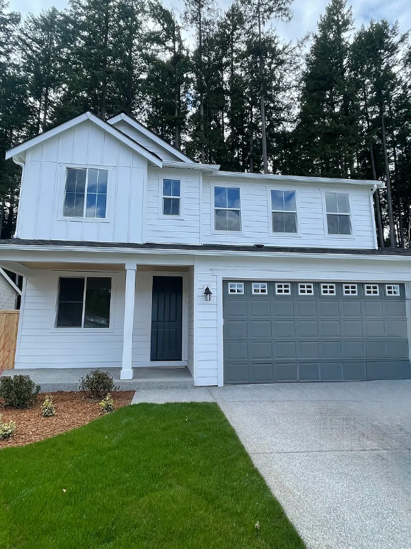 Port Orchard House: 6750 Skipper Ln SE