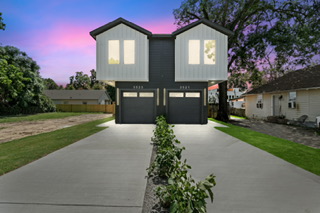 Dallas Townhome: 3523 South Harwood St