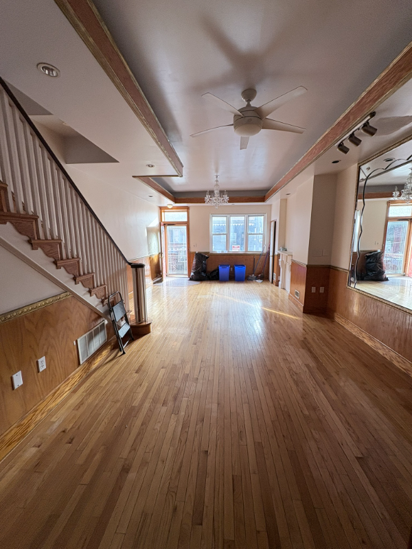 Philadelphia Townhome: 1333 Mifflin St