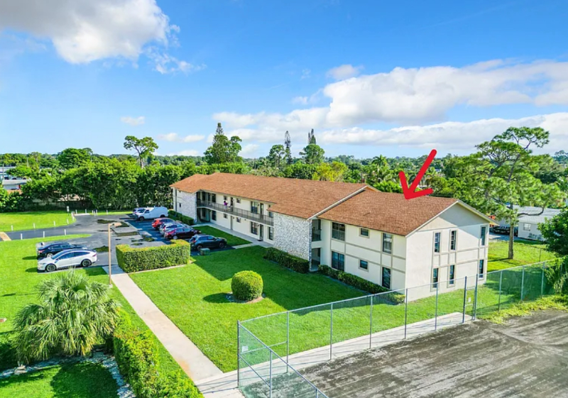 West Palm Beach Condo: 5894 Longbow Ln