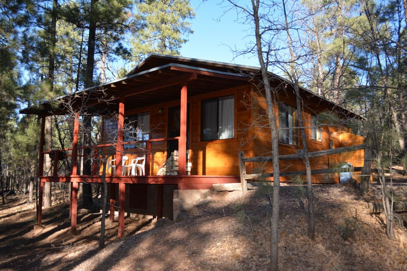 Pinetop House: 237 E White Mountain Blvd