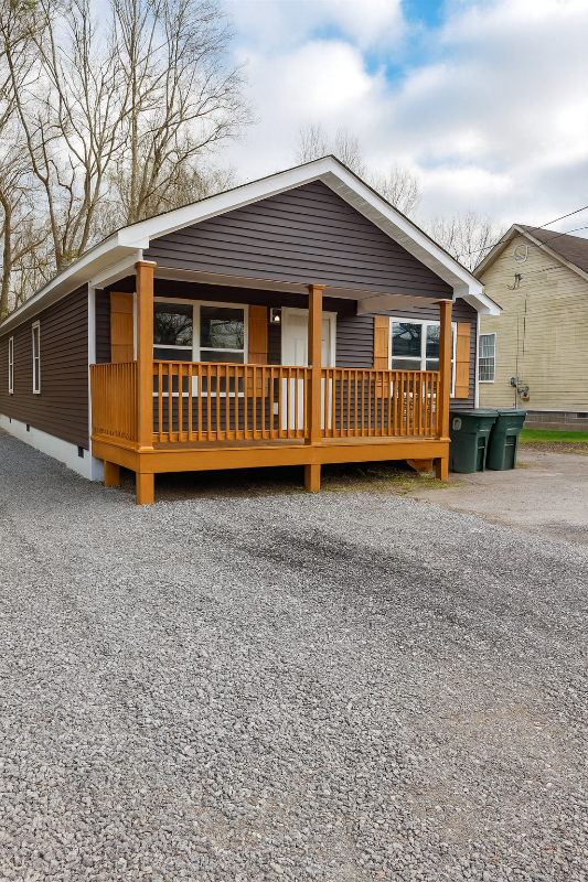 Chattanooga House: 1630 S Greenwood Ave